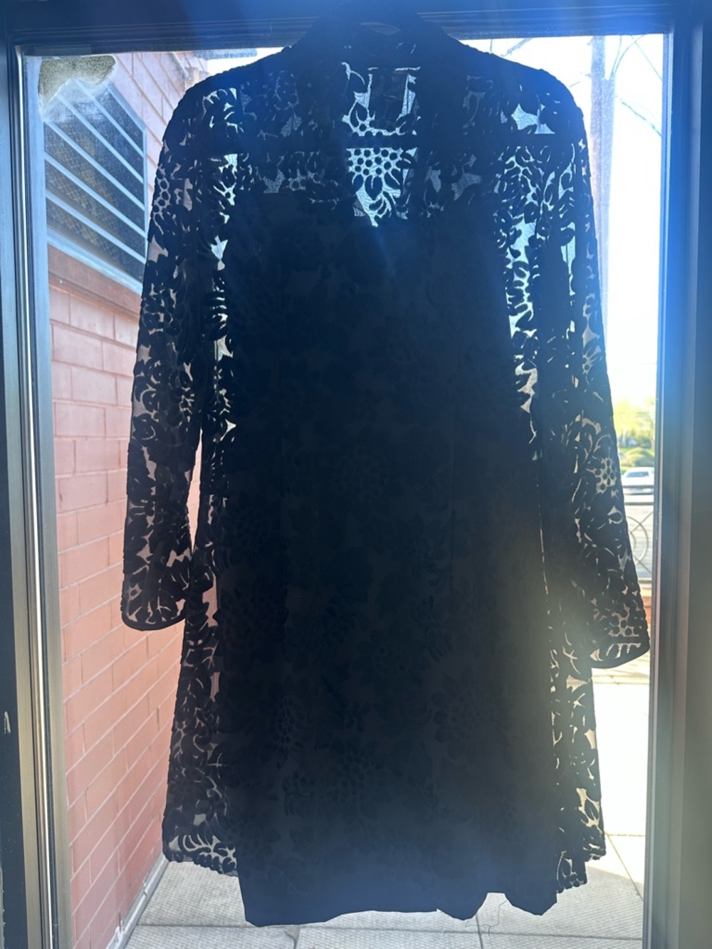 Black Lace Long-Sleeve Sheath Dress